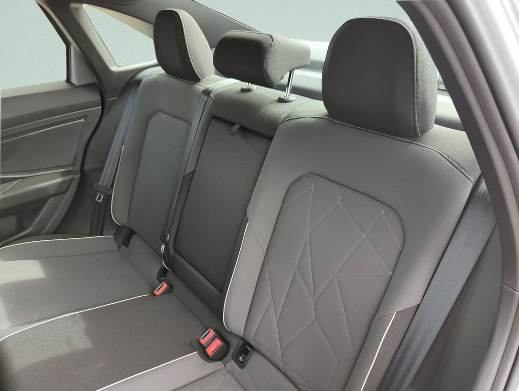 2026 Volkswagen Jetta Sport - Photo 19
