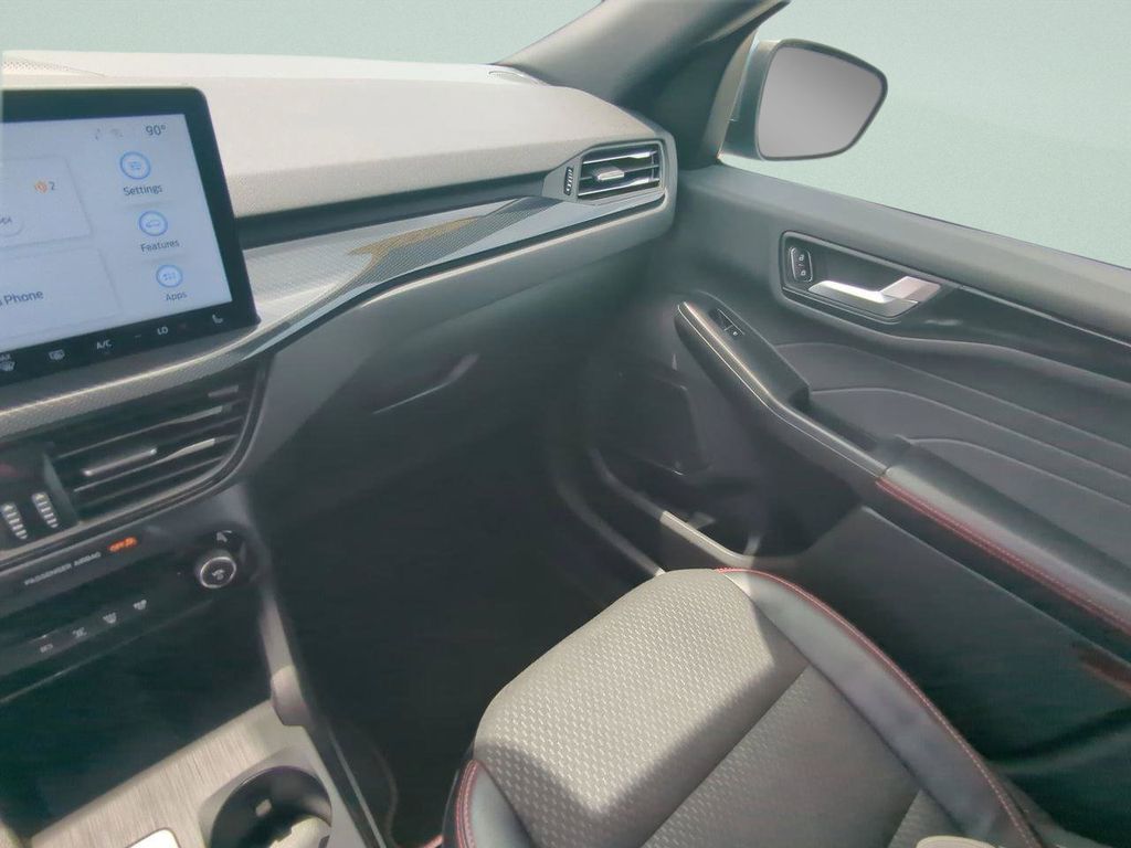 2023 Ford Escape ST-Line Select - Photo 18