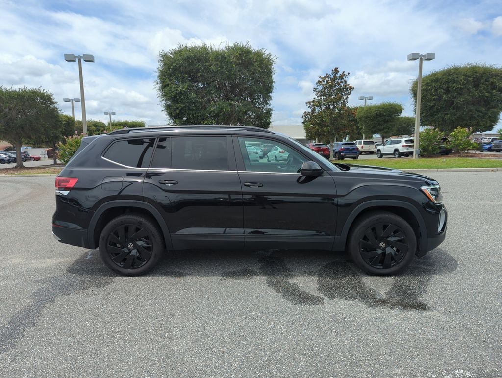 Certified 2025 Volkswagen Atlas 2.0T SE w/Technology SUV
