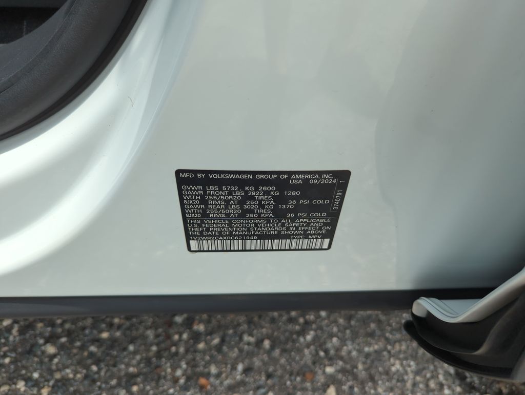 2024 Volkswagen Atlas SE w/Tech - Photo 52