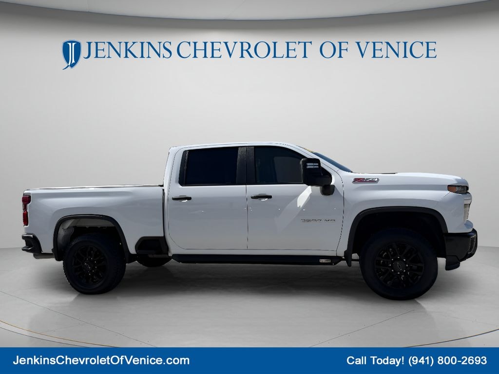 Used 2025 Chevrolet Silverado 2500HD Custom Truck