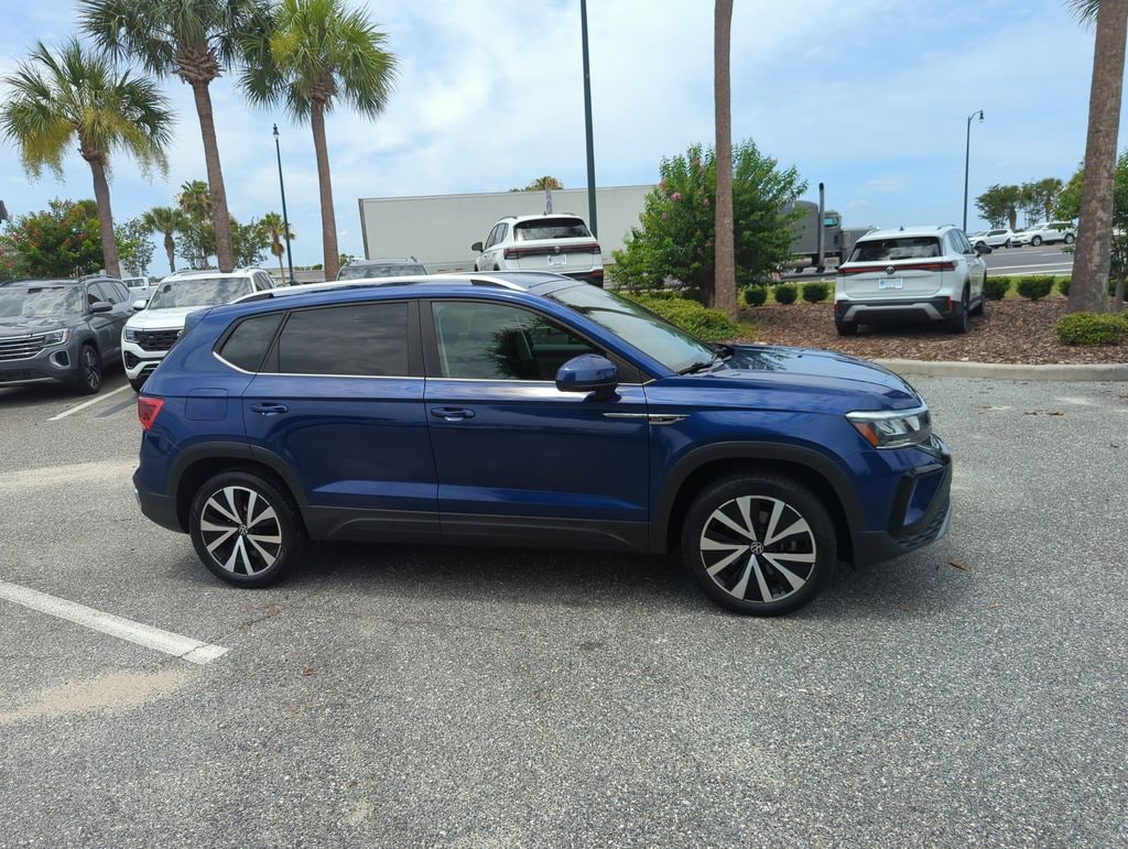 Used 2023 Volkswagen Taos 1.5T SE SUV