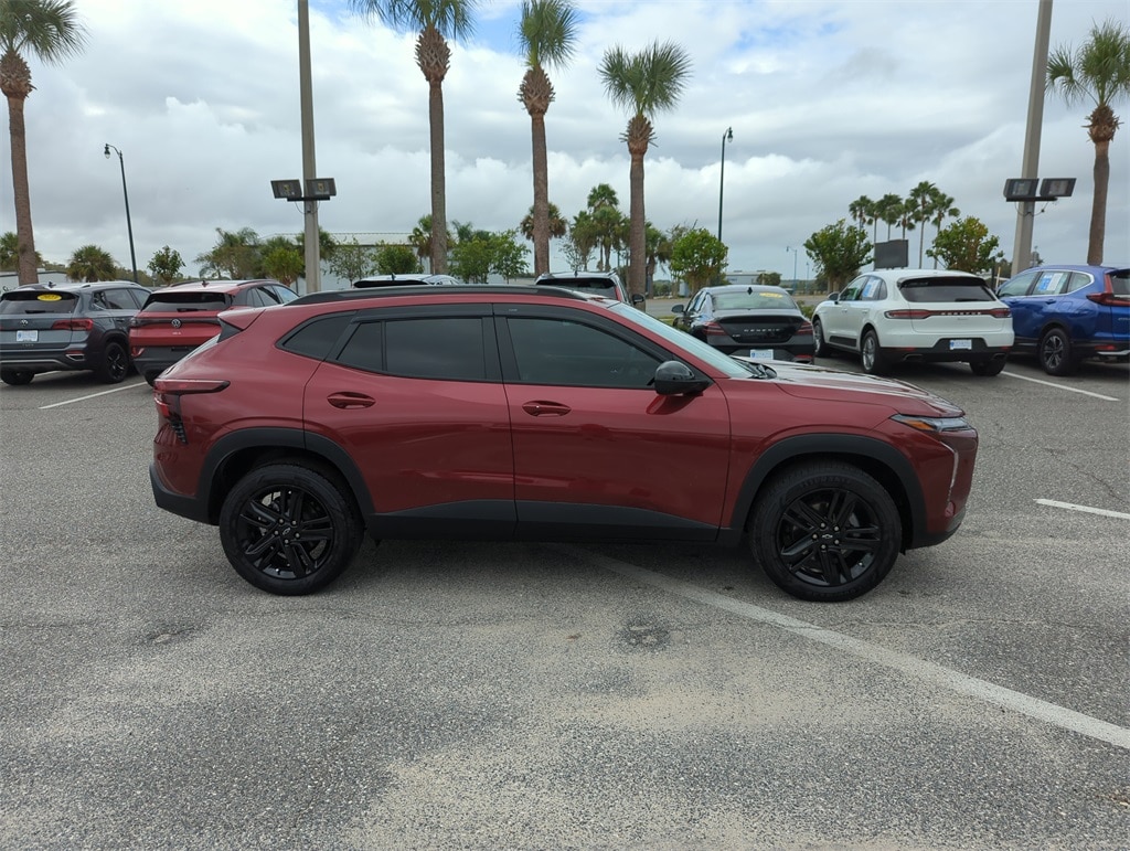 Used 2024 Chevrolet Trax Activ SUV
