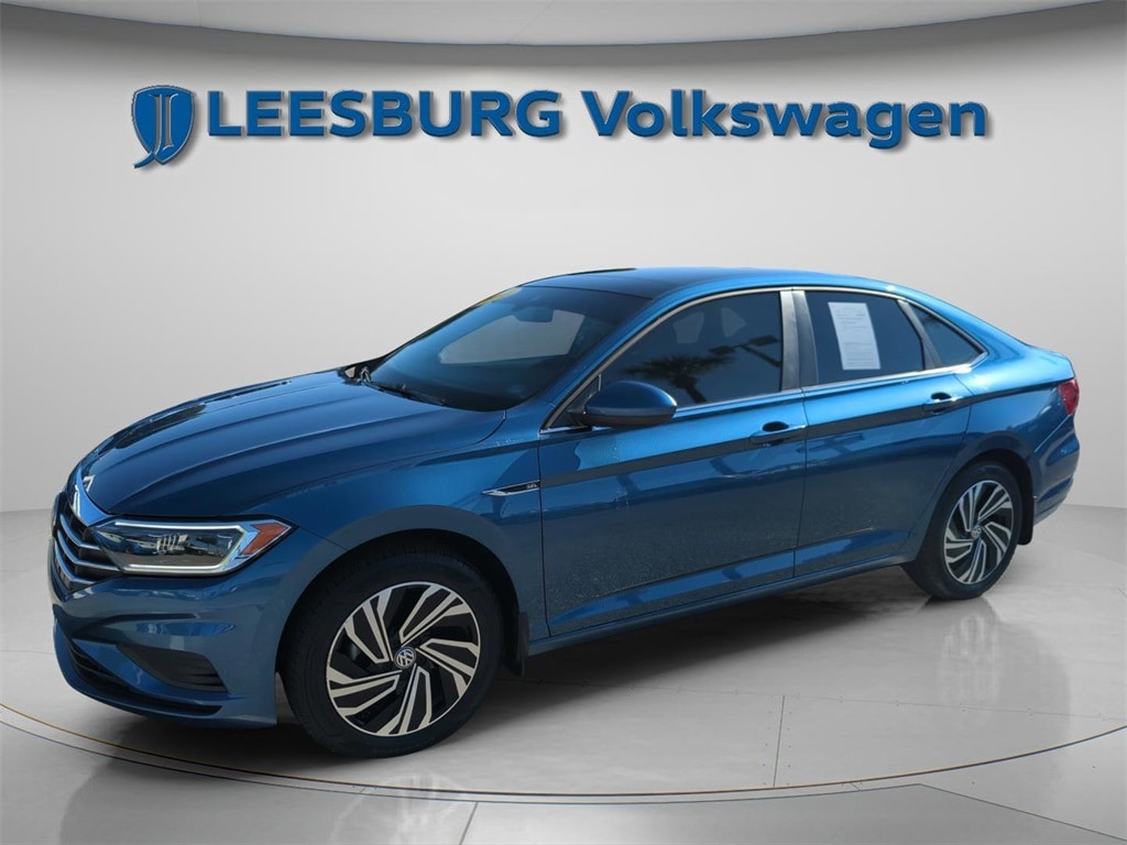 Used 2020 Volkswagen Jetta SEL Sedan