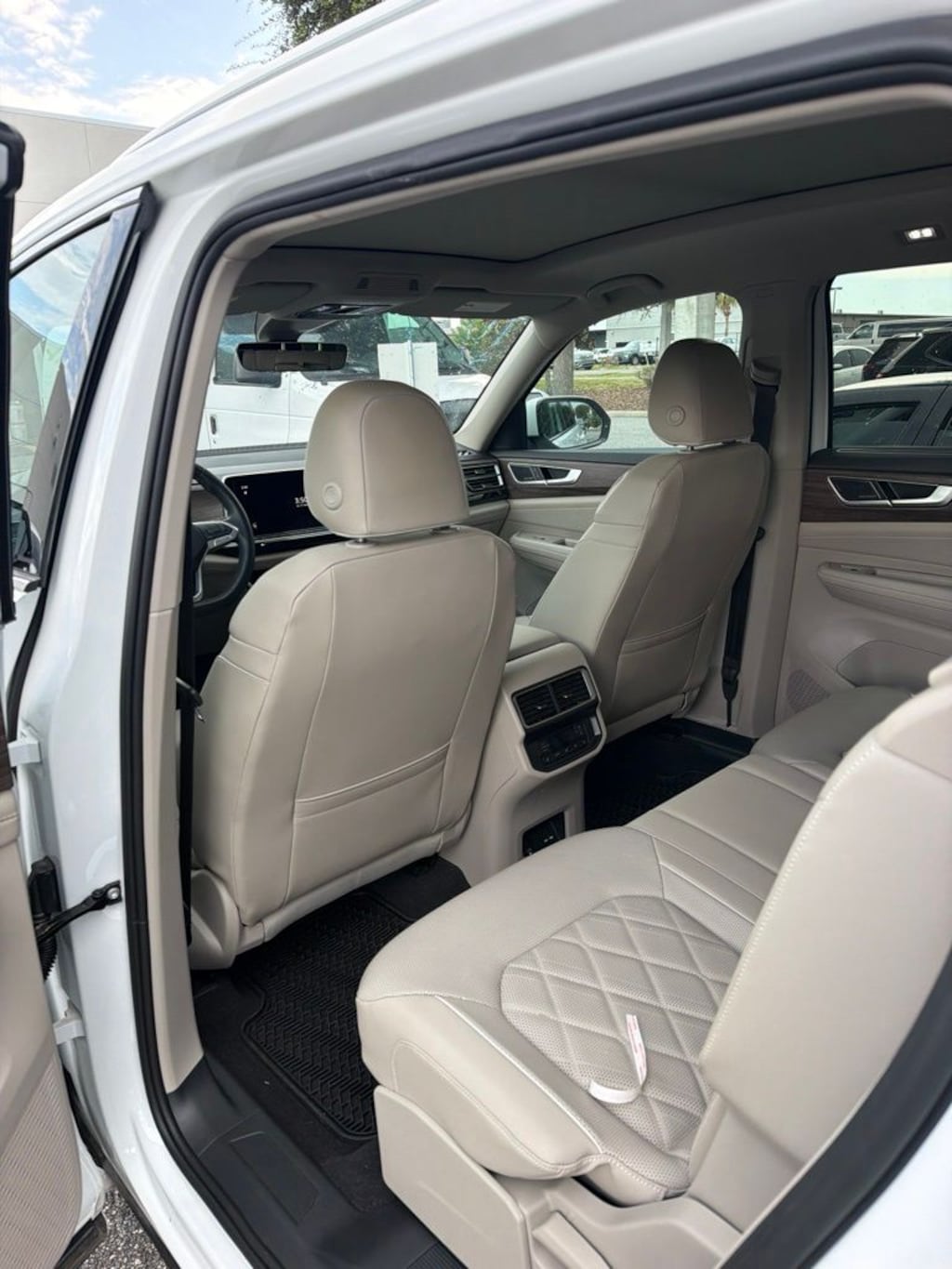 Used 2026 Volkswagen Atlas 2.0T SEL Premium R-Line SUV