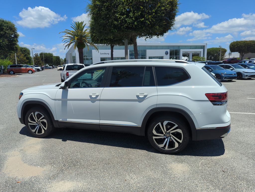 2022 Volkswagen Atlas SEL - Photo 10