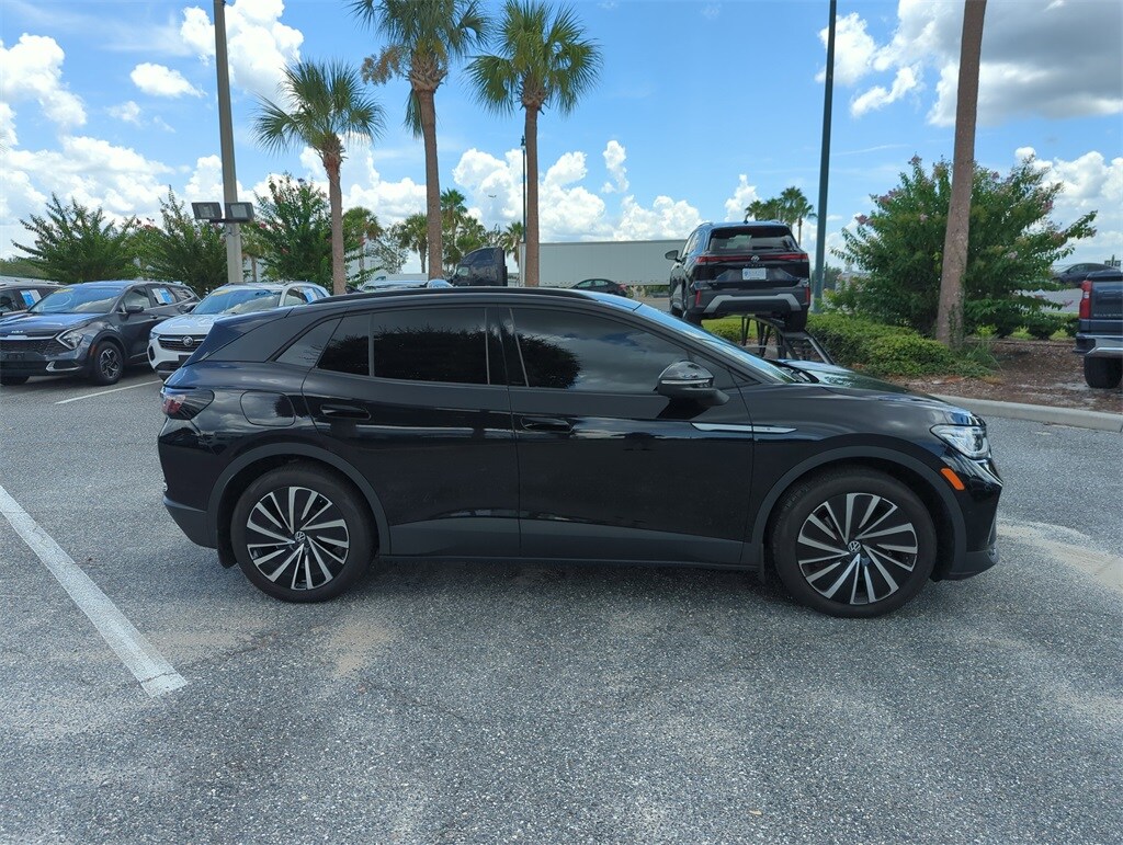 2024 Volkswagen ID.4 S photo 3
