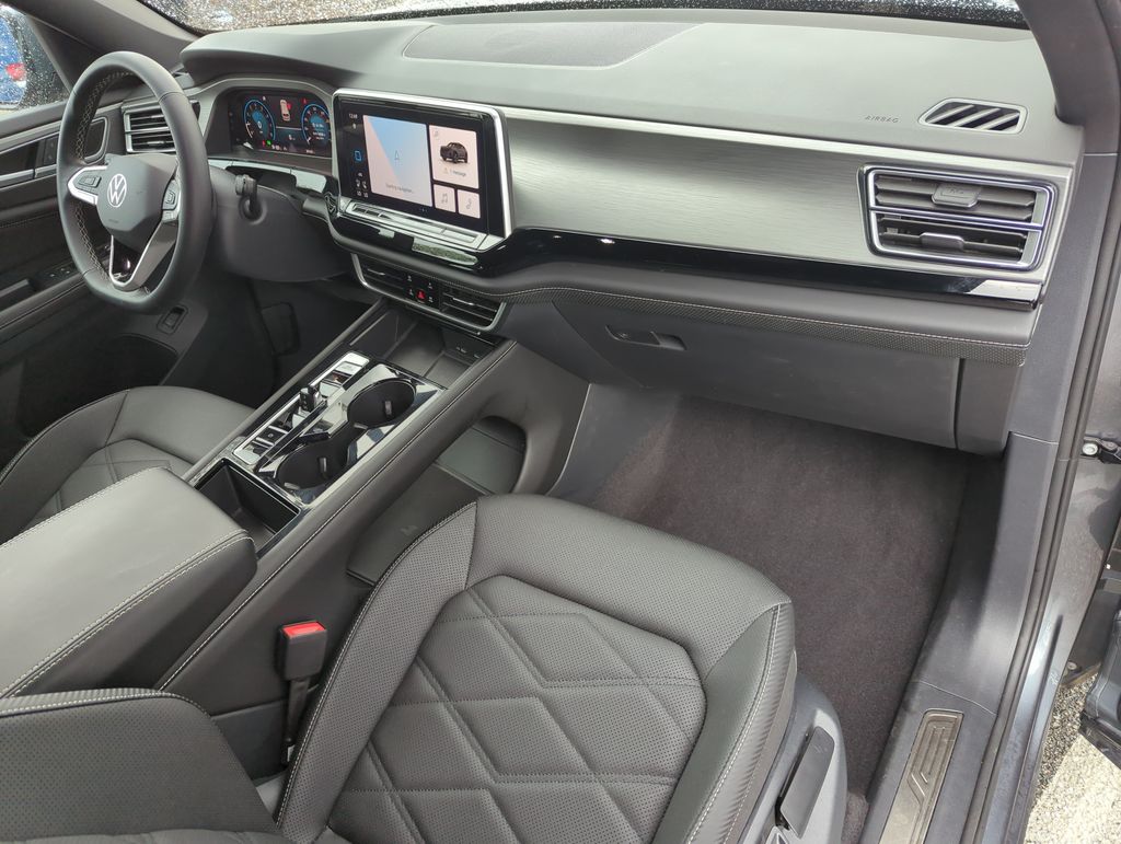 2024 Volkswagen Atlas Cross Sport SE w/Tech - Photo 23