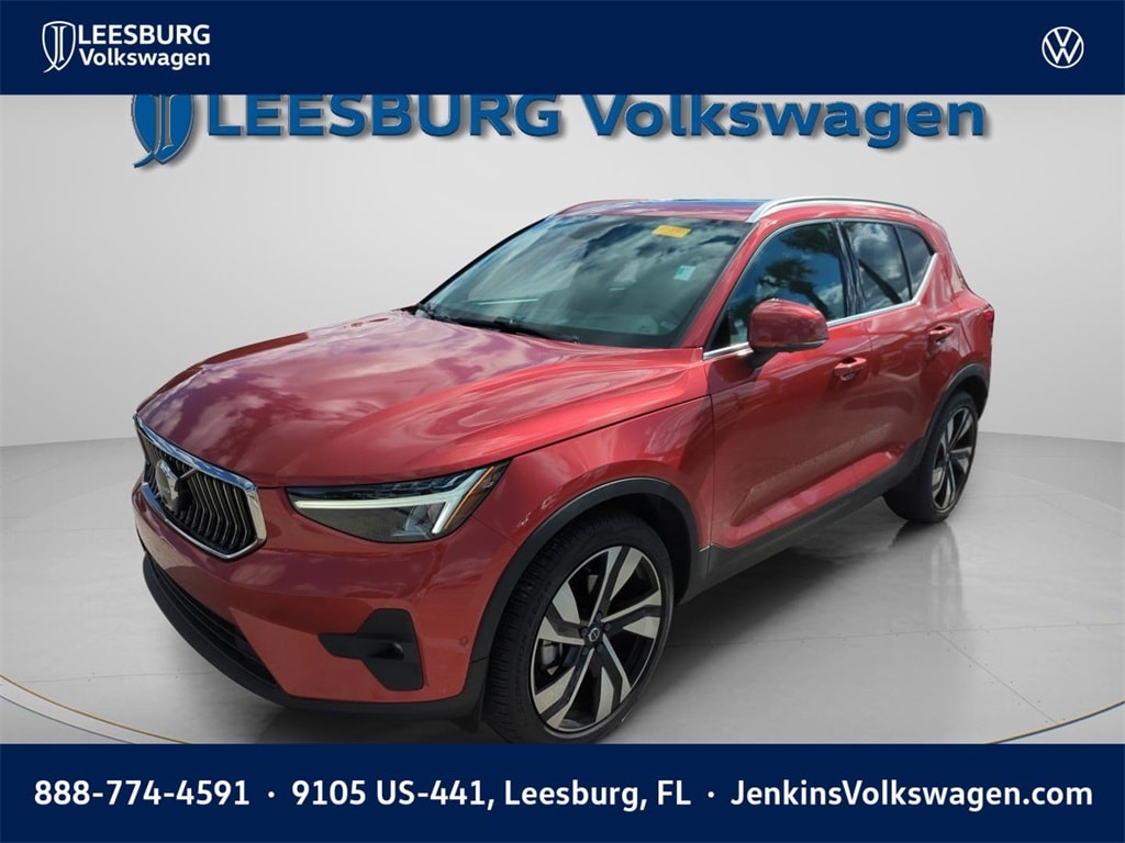 Used 2023 Volvo XC40 B4 Plus Bright Theme SUV