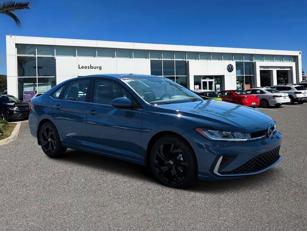 New 2026 Volkswagen Jetta 1.5T SE Sedan
