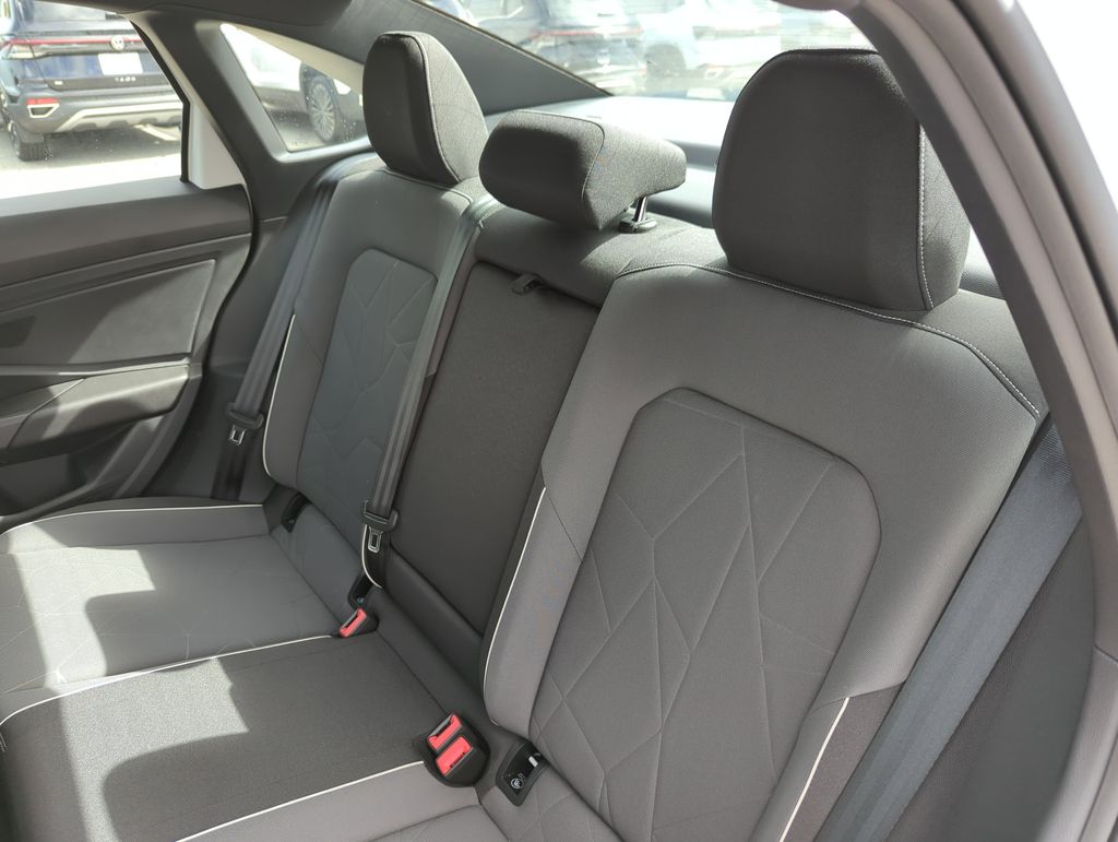2026 Volkswagen Jetta Sport - Photo 23