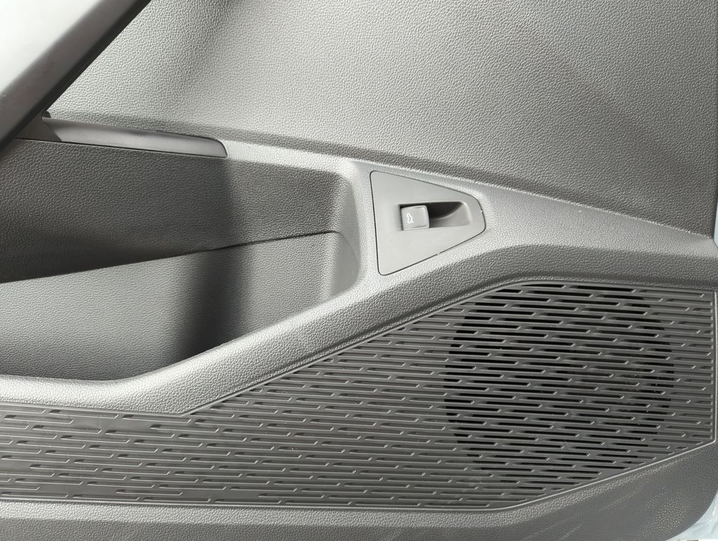 2026 Volkswagen Jetta SEL - Photo 27