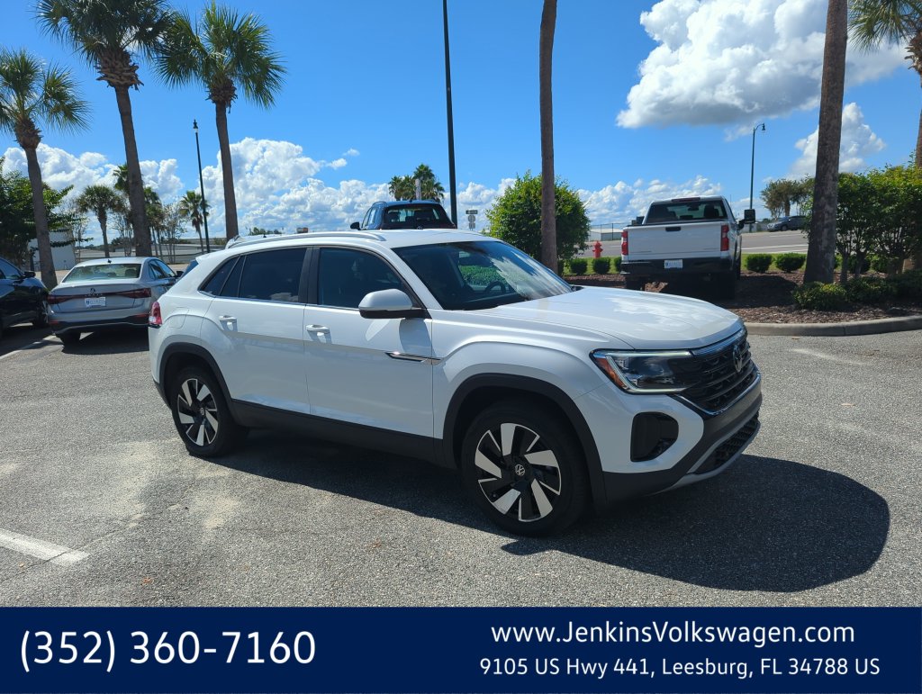 2026 Volkswagen Atlas Cross Sport SE w/Tech