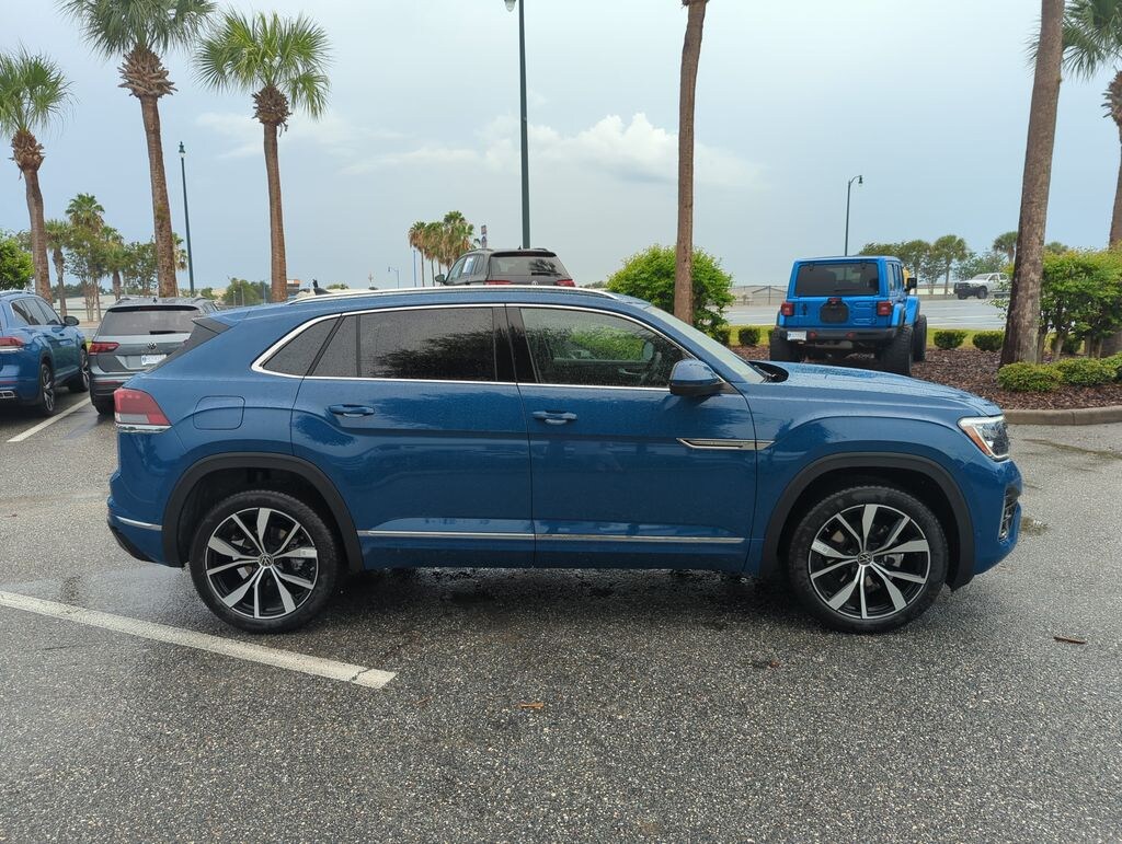New 2026 Volkswagen Atlas Cross Sport 2.0T SEL Premium R-Line SUV