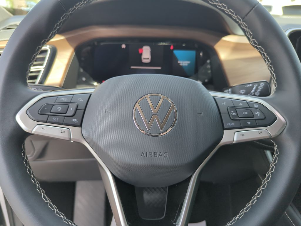 2024 Volkswagen Atlas SE w/Tech - Photo 45
