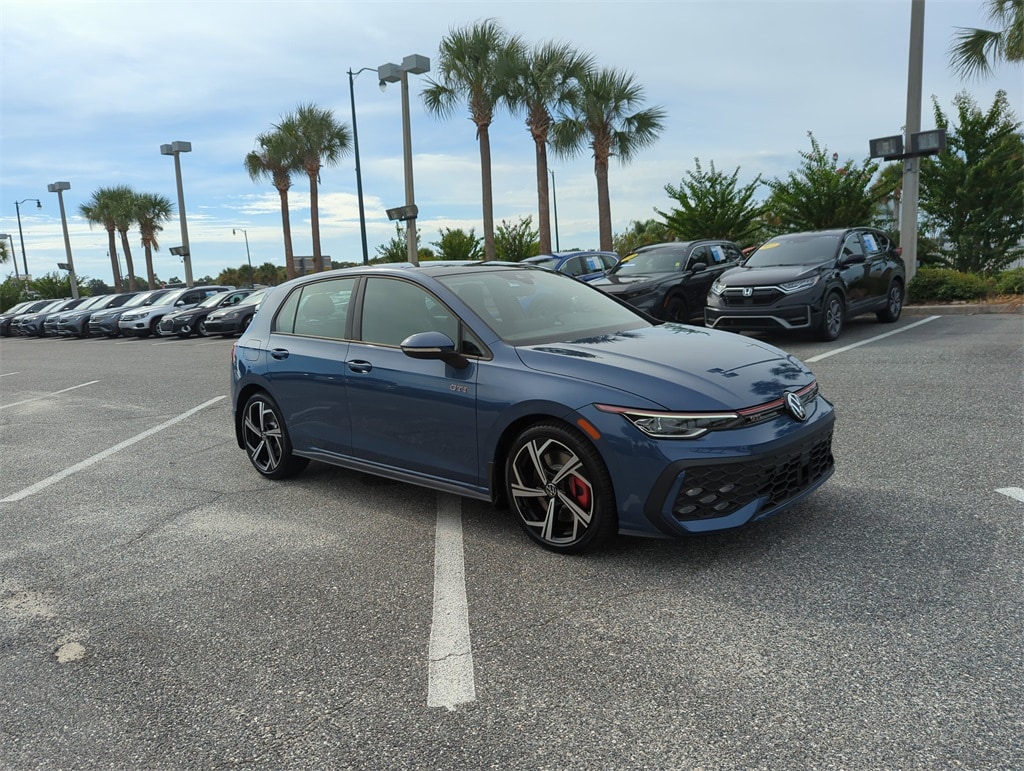New 2025 Volkswagen Golf GTI 2.0T SE Hatchback