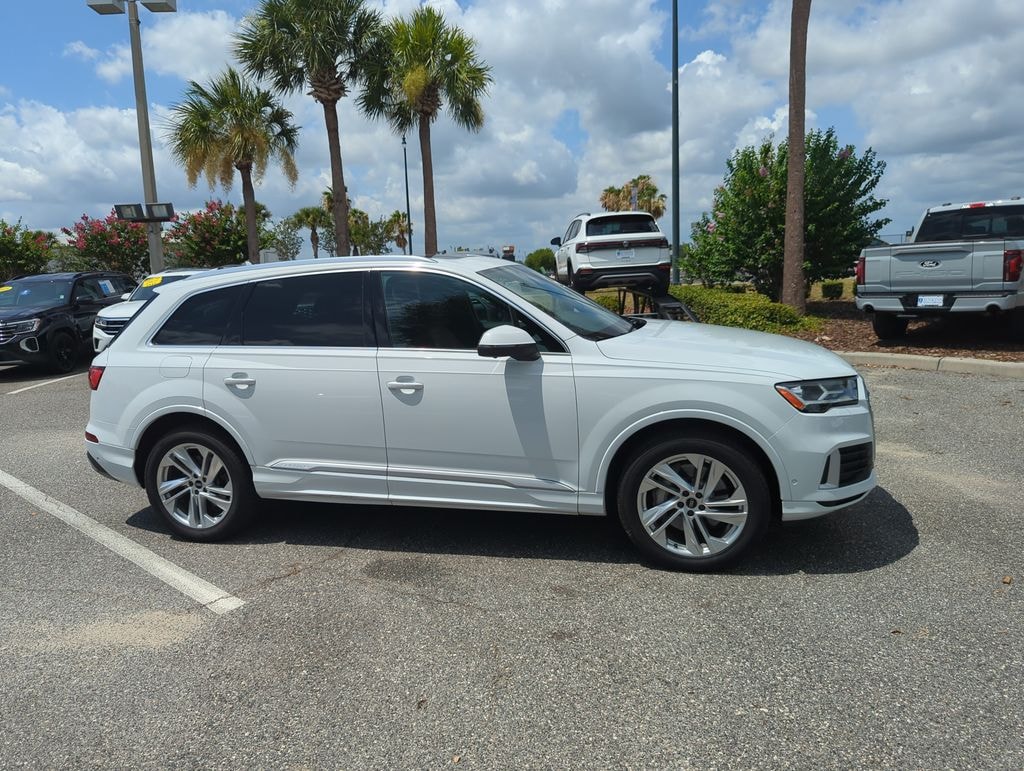 Used 2021 Audi Q7 45 Premium SUV