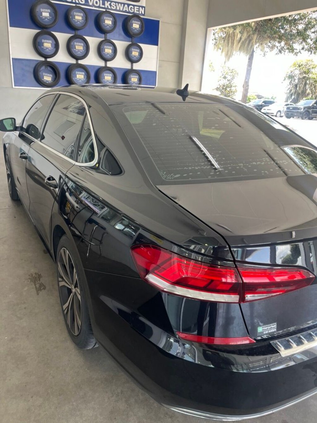 Used 2022 Volkswagen Passat 2.0T SE Sedan