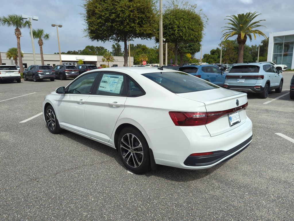 2026 Volkswagen Jetta Sport - Photo 7