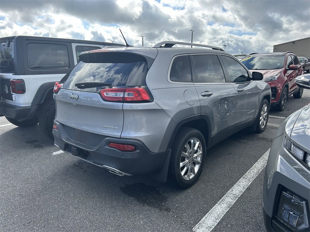 Used 2015 Jeep Cherokee Limited SUV