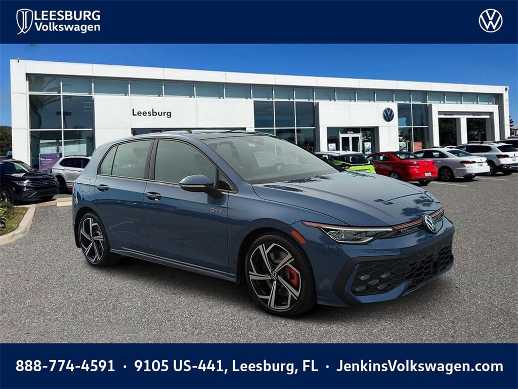 New 2025 Volkswagen Golf GTI 2.0T SE Hatchback