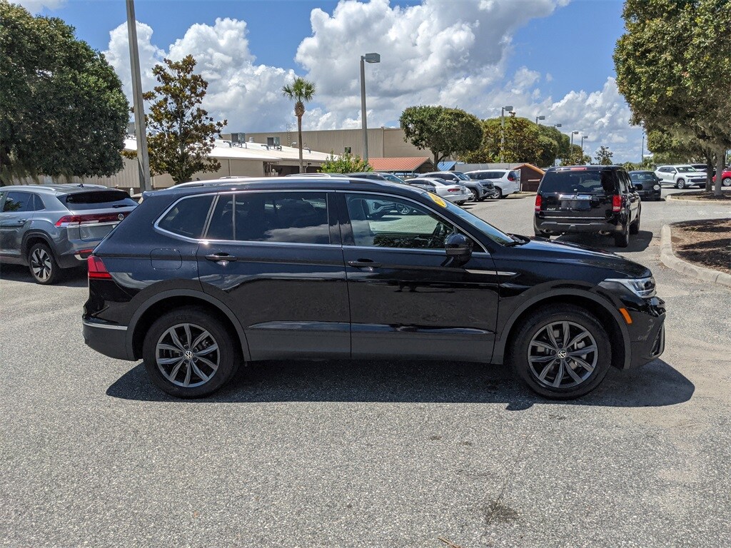 2024 Volkswagen Tiguan SE Wolfsburg Edition photo 3
