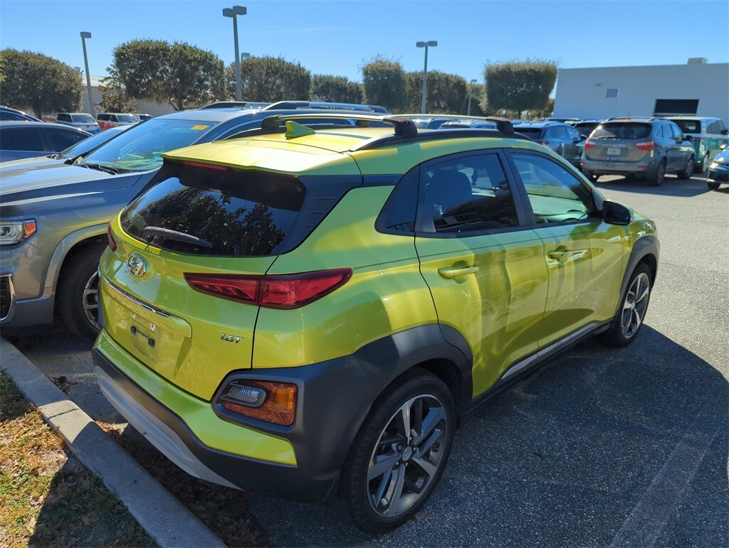 2020 Hyundai Kona Limited photo 2