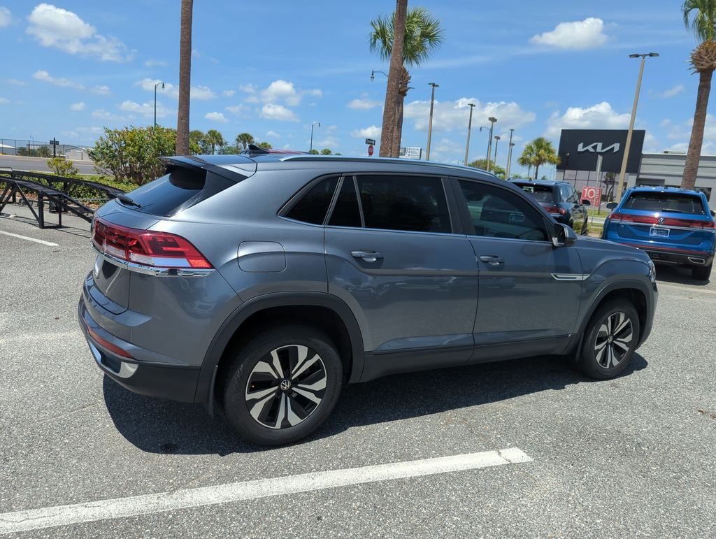 Used 2024 Volkswagen Atlas Cross Sport 2.0T SE SUV