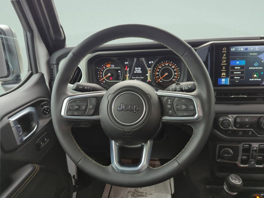 2025 Jeep Wrangler 4-Door Sahara - Photo 21