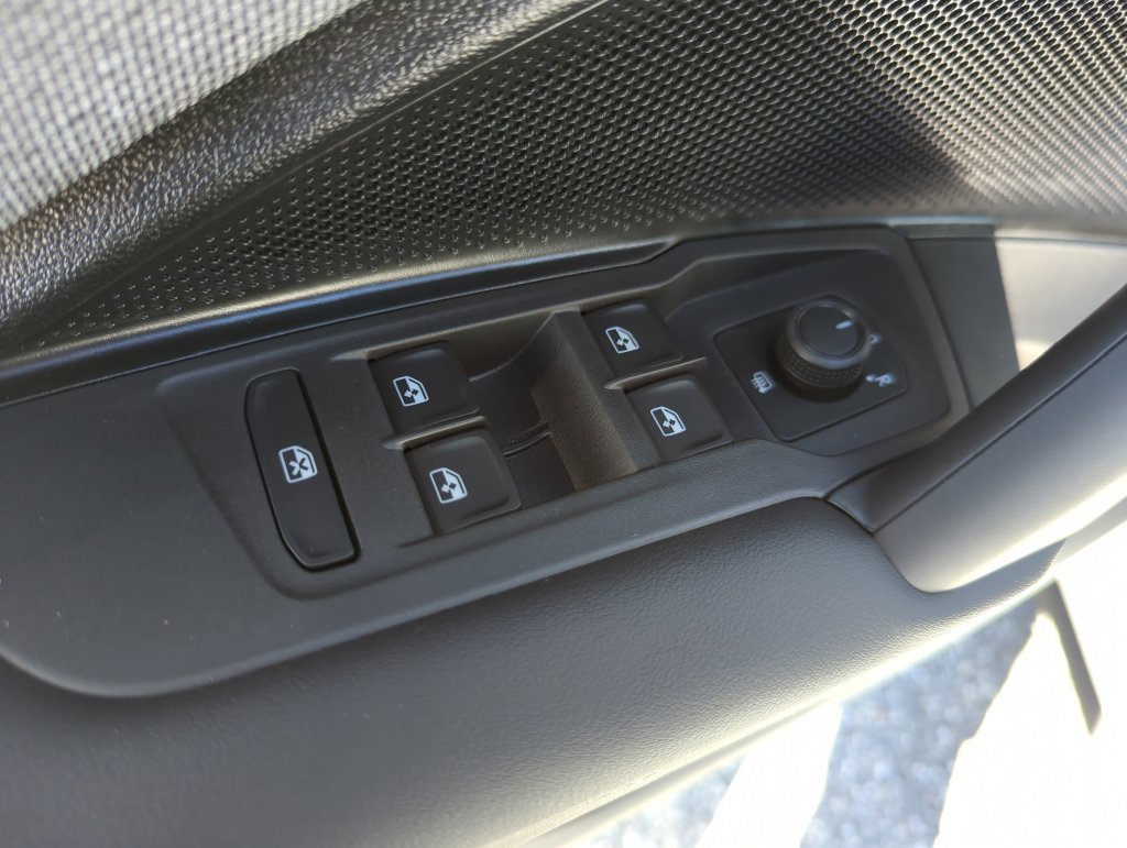 2026 Volkswagen Tiguan S - Photo 42