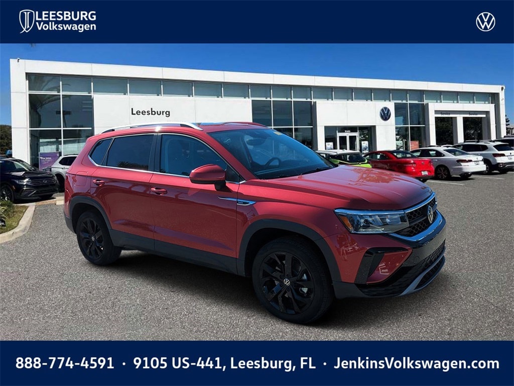 2022 Volkswagen Taos SE's photo