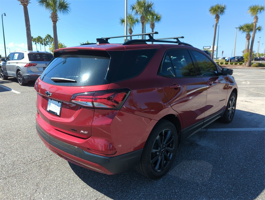 2023 Chevrolet Equinox RS photo 3