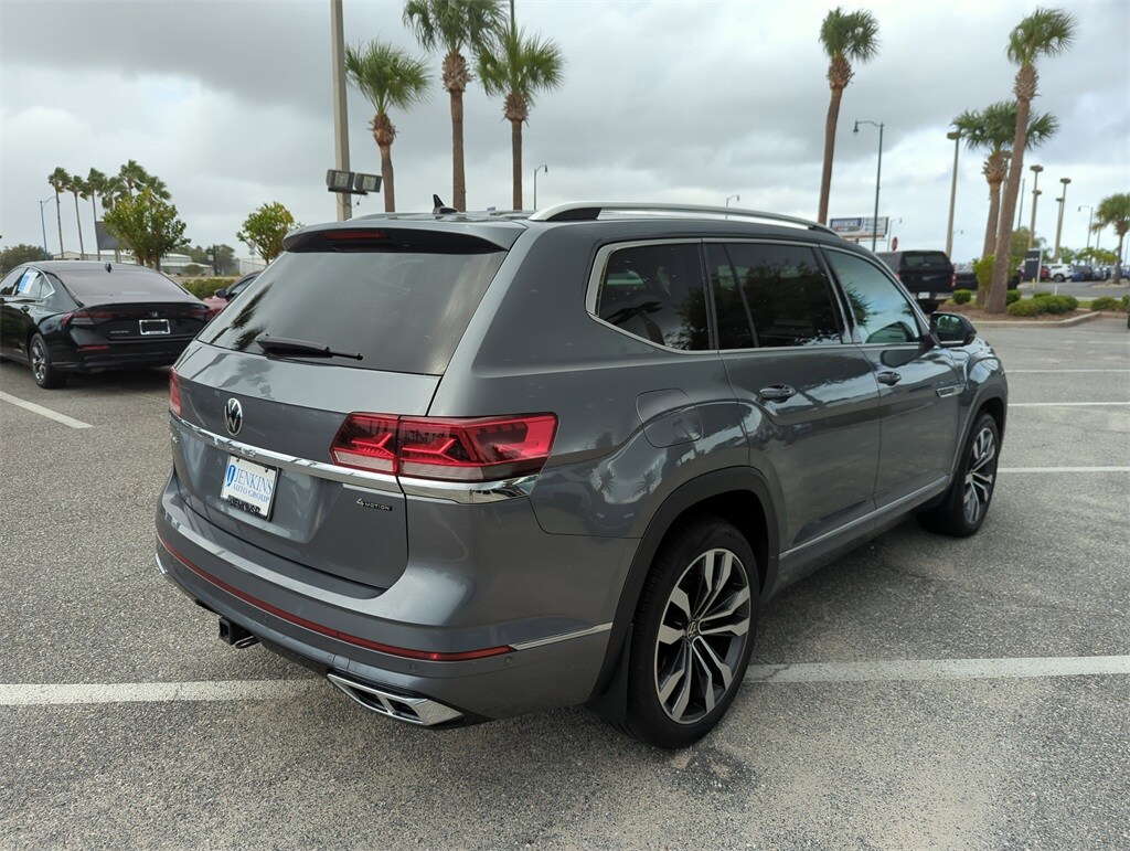 2023 Volkswagen Atlas V6 SEL Premium R-Line photo 3