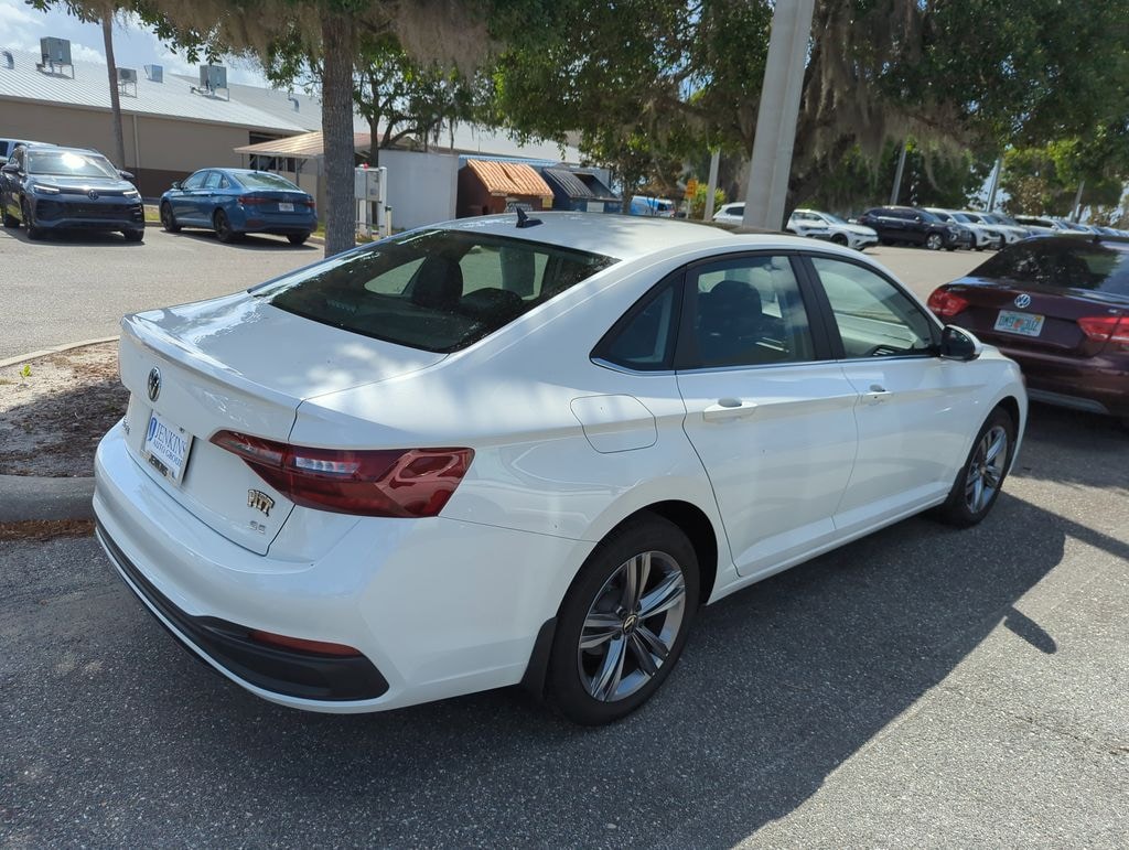 Used 2023 Volkswagen Jetta 1.5T SE Sedan