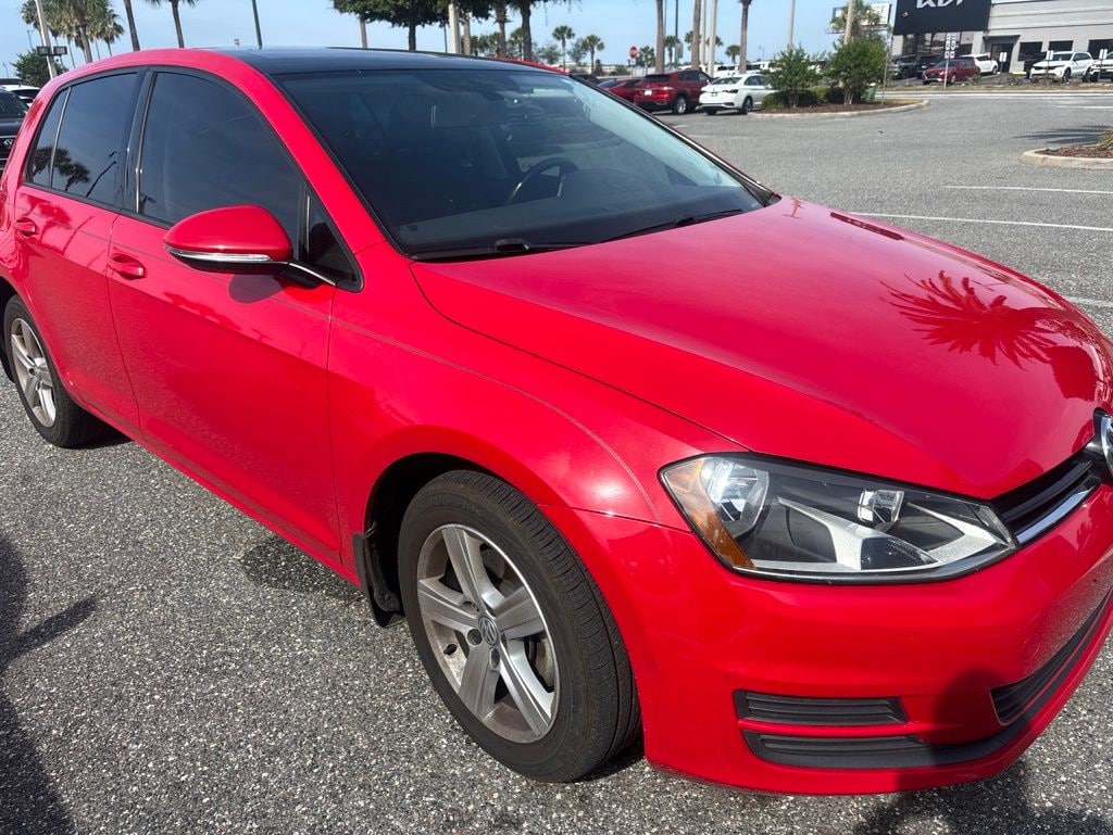 Used 2017 Volkswagen Golf Wolfsburg Hatchback
