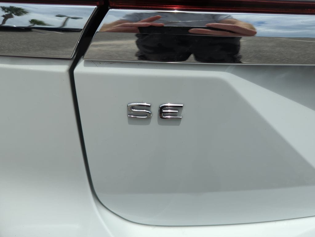 2024 Volkswagen Atlas SE w/Tech - Photo 22