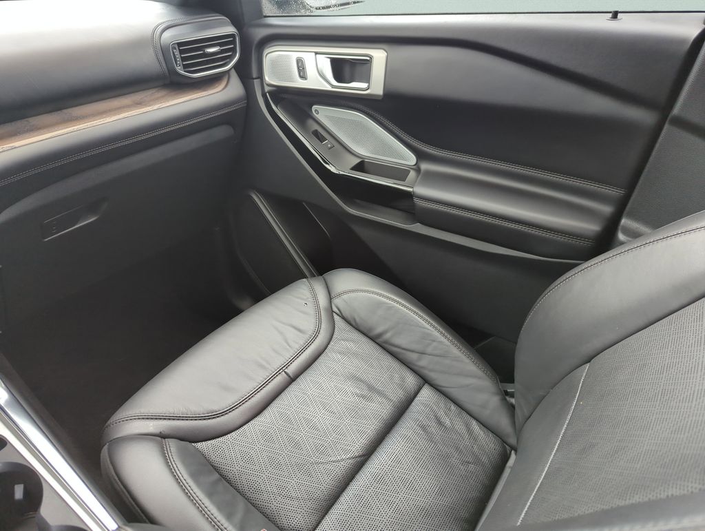 2022 Ford Explorer Platinum - Photo 29