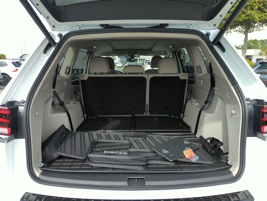 2026 Volkswagen Atlas SEL Premium R-Line - Photo 15