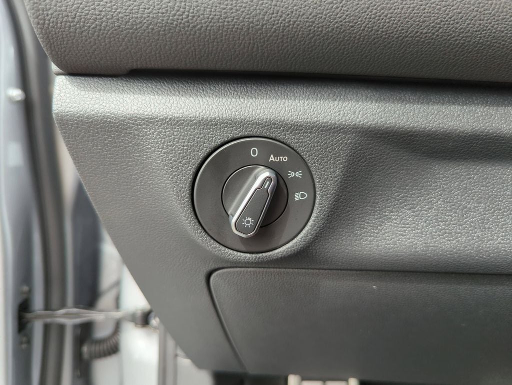 2026 Volkswagen Jetta Sport - Photo 29