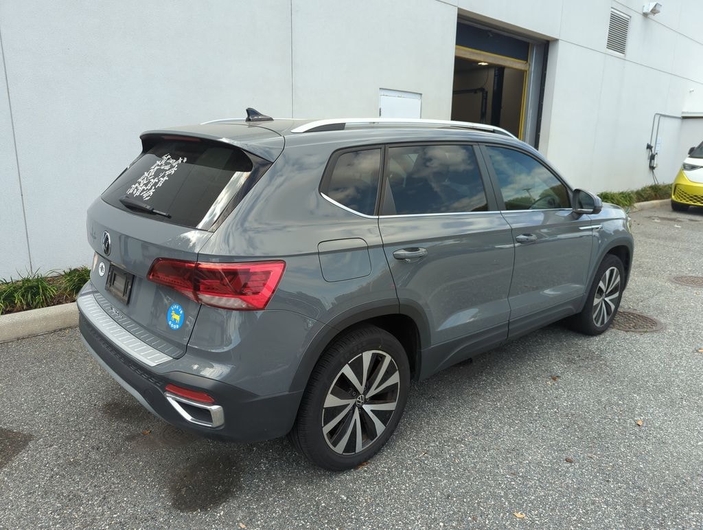 Used 2022 Volkswagen Taos 1.5T SE SUV