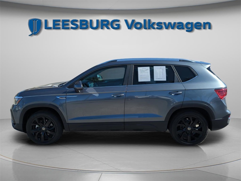 Used 2023 Volkswagen Taos 1.5T SE SUV