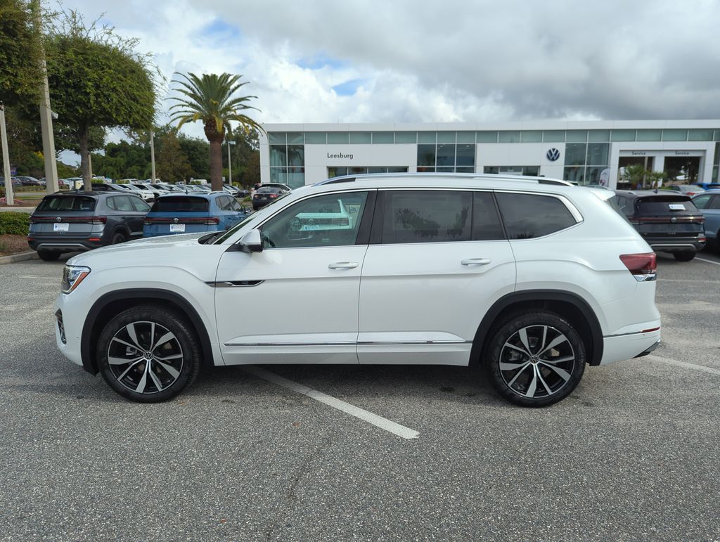 2026 Volkswagen Atlas SEL Premium R-Line - Photo 9