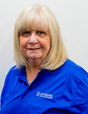 Staff member Bobbie Wellman from ID_595a05955723