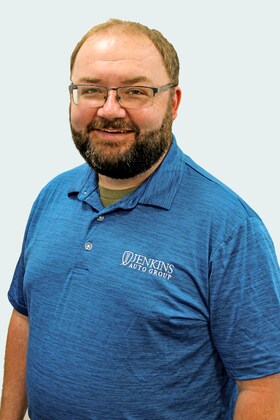 Staff member Mason Smith from ID_26d22a22291d