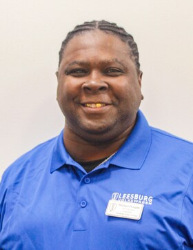 Staff member Michael Douglas from ID_595a05955723