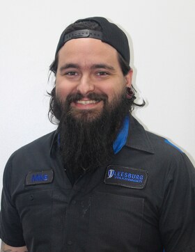 Staff member Mike Weber from ID_595a05955723