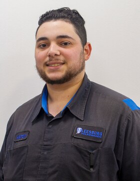 Staff member Aaron Levine from ID_595a05955723