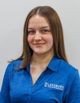 Staff member Leah Brown from ID_98473b416250