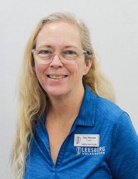 Staff member Tina Marcum from ID_595a05955723