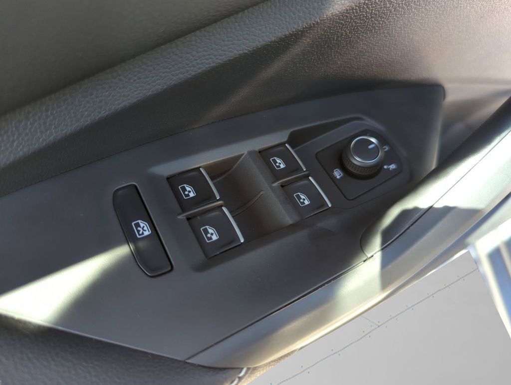 2026 Volkswagen Jetta S - Photo 34